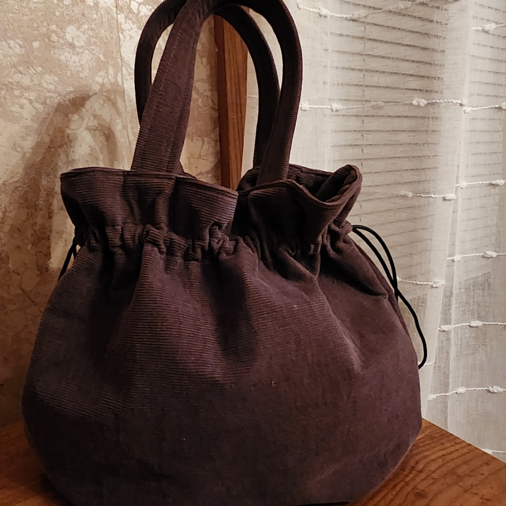 Corduroy drawstring tote bag